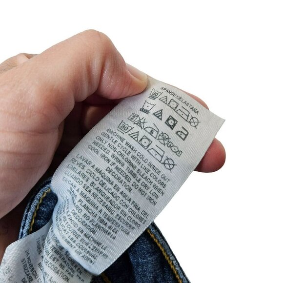 Guess Women's Tomboy Distressed Jeans Size 26 Ripped Blue Denim Casual Wear‎ - Picture 5 of 12